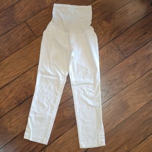 Two Hearts Maternity White Ankle Pants